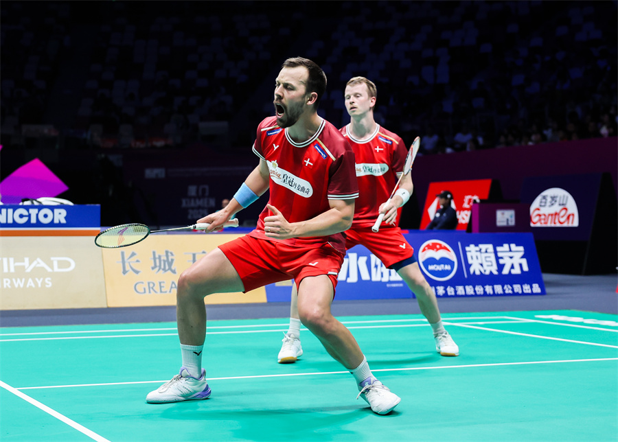 然而今年的 然而今年的